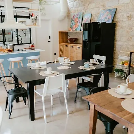 Islow Coliving Bed & Breakfast Laxe