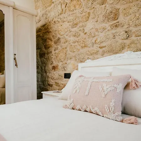 Islow Coliving Bed & Breakfast