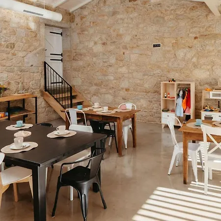 Islow Coliving 住宿加早餐酒店