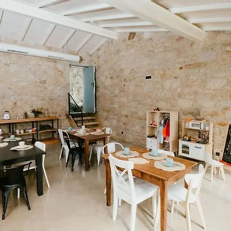 Islow Coliving Bed & Breakfast