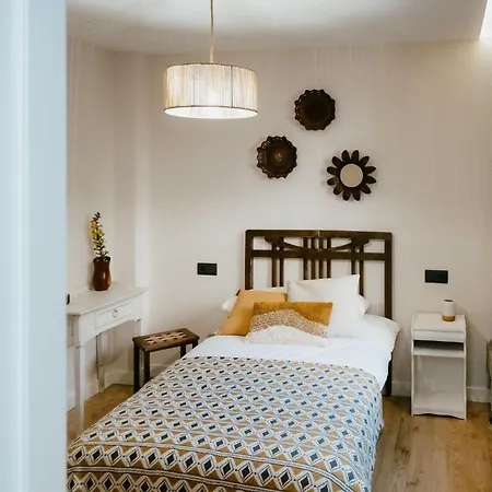 Islow Coliving Bed & Breakfast *